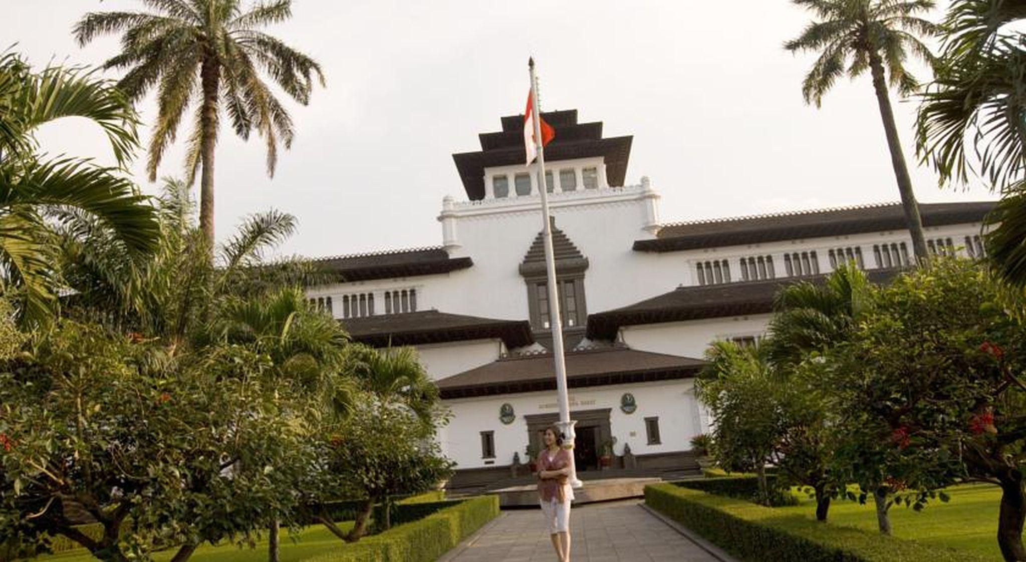 Hotel Santika Bandung Exteriér fotografie