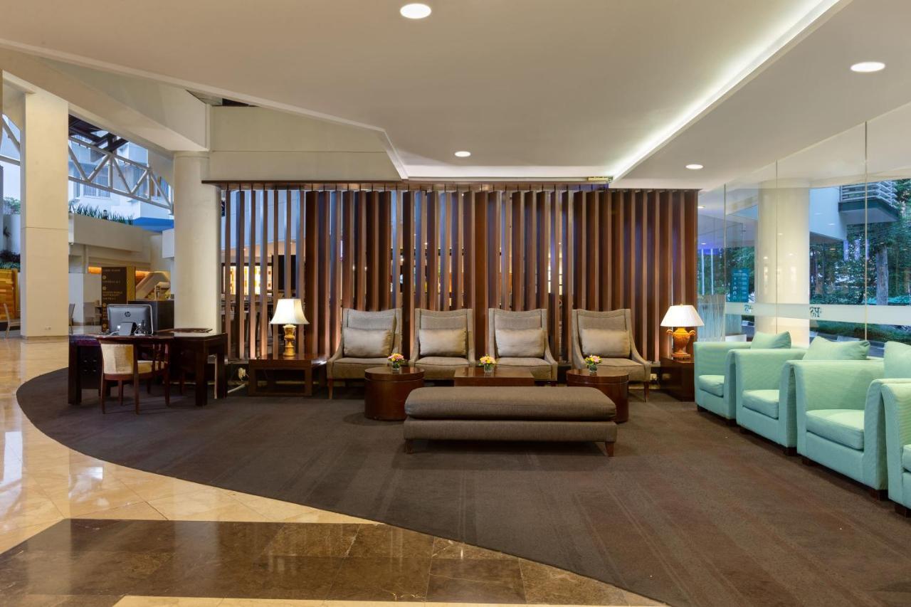 Hotel Santika Bandung Exteriér fotografie